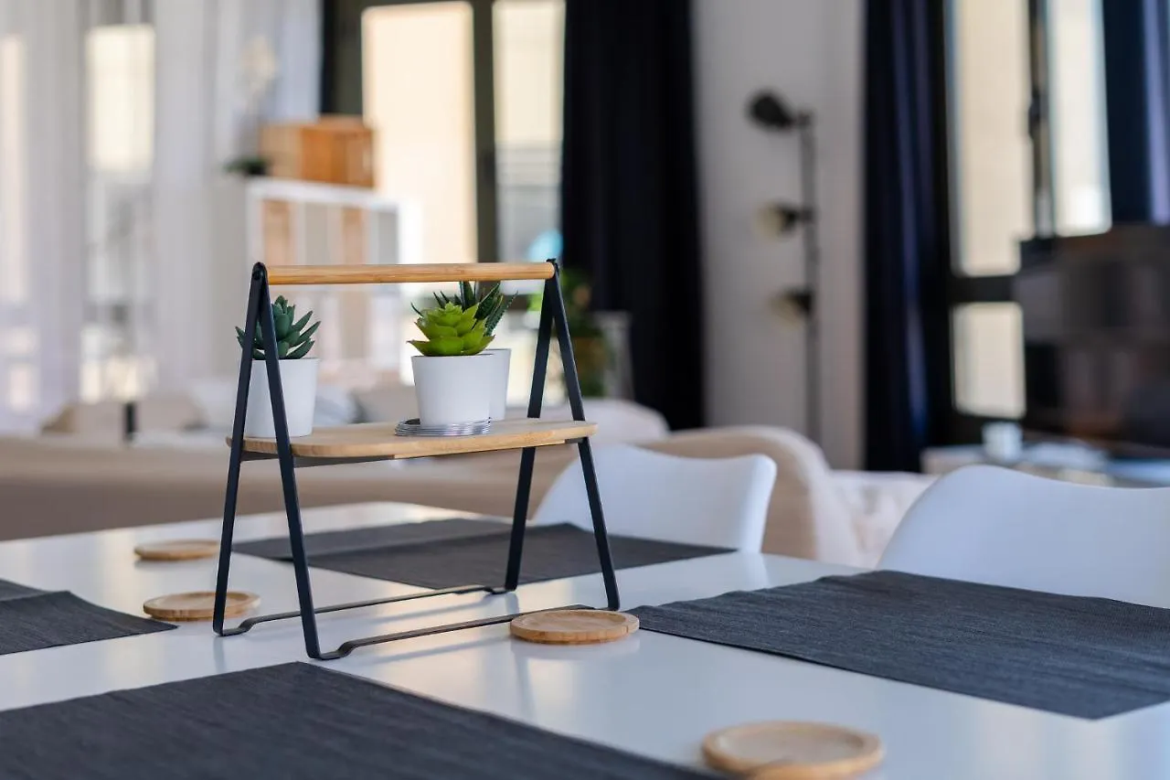 Espectacular Loft En Centrico Edificio Singular Apartment Manresa